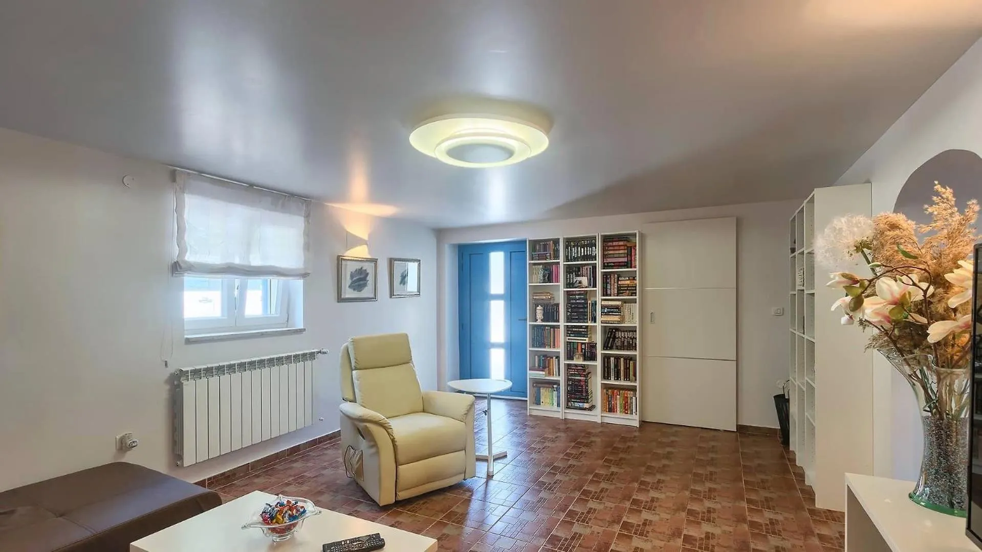 Nyaraló Villa Emma, A Charming Villa In An Idyllic Location Ner The Sea Strmac