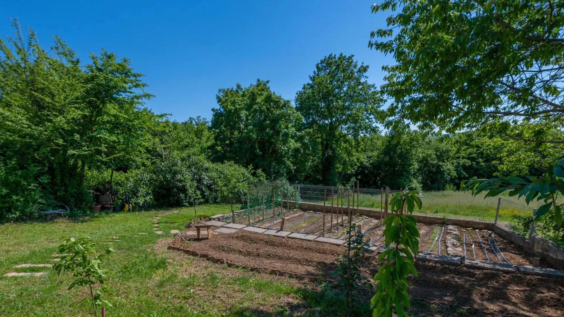 Nyaraló Villa Emma, A Charming Villa In An Idyllic Location Ner The Sea Strmac